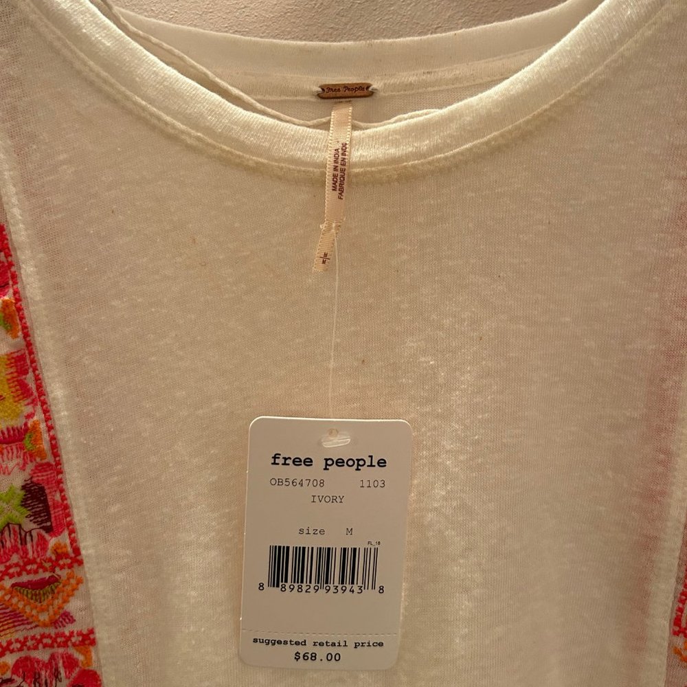 Free People Cropped Cream Tank Top with Pink Floral Embroidered Panels M NWT - Picture 9 of 13